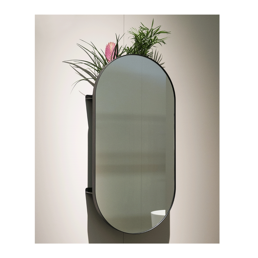 Ex.t Arco Oval Verticle Mirror Brass